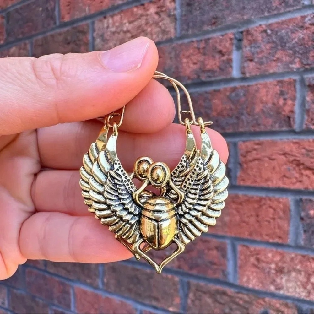 Big Beetle-Egyptian 18k Scarab Talisman Good Luck Earrings - Picture 6 of 9